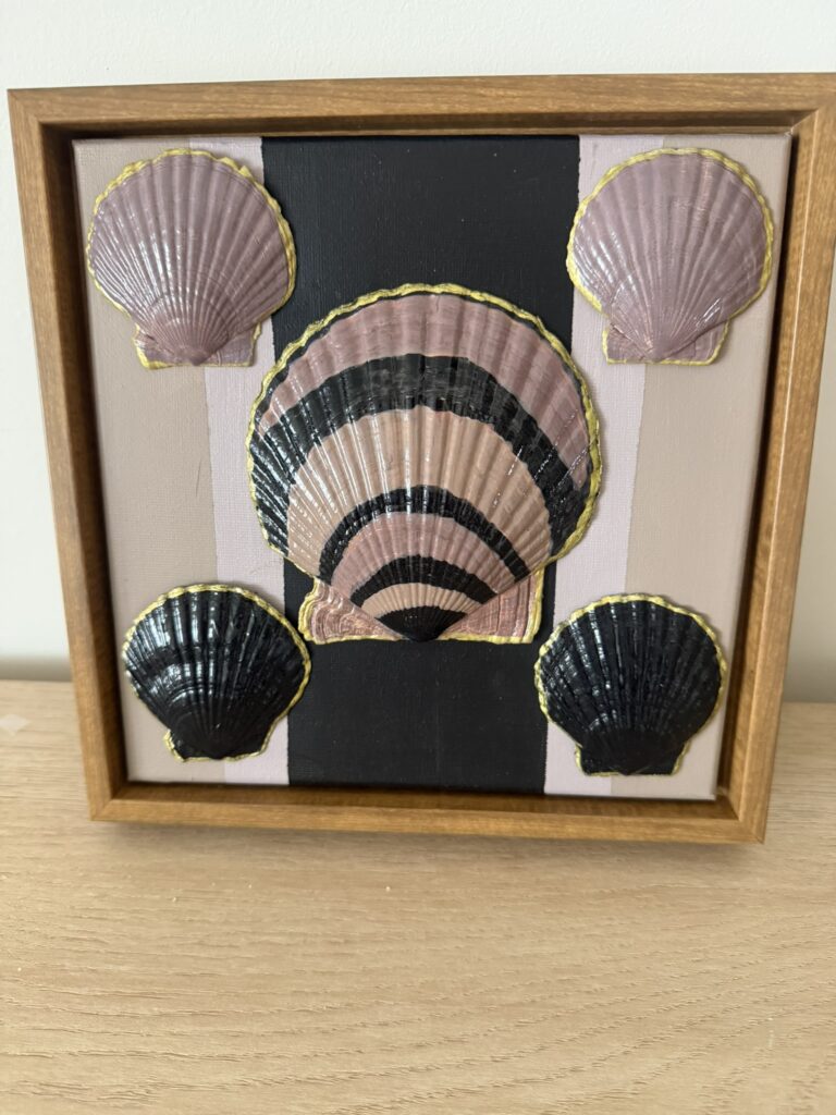 Noir and Blush Striped Scallop Quintet