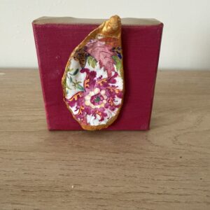 Tobacco Leaf Floral Oyster on Crimson Canvas