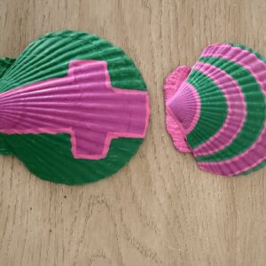 Green and Pink Cross Painted Scallop Duo