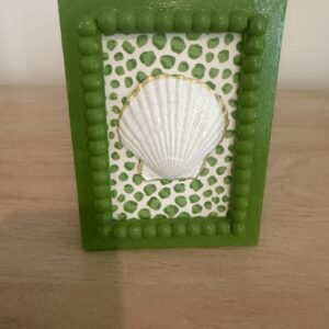 White Scallop on Green Leopard Spot in Green Beaded Frame