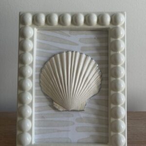 Natural Scallop on Ivory Wave in Cream Beaded Frame